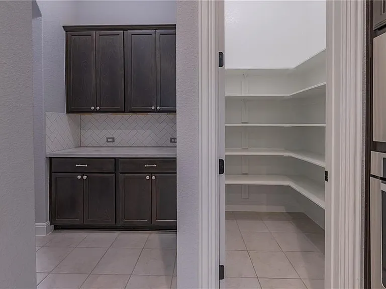 100 Orange Mimosa Ln — Photo 31