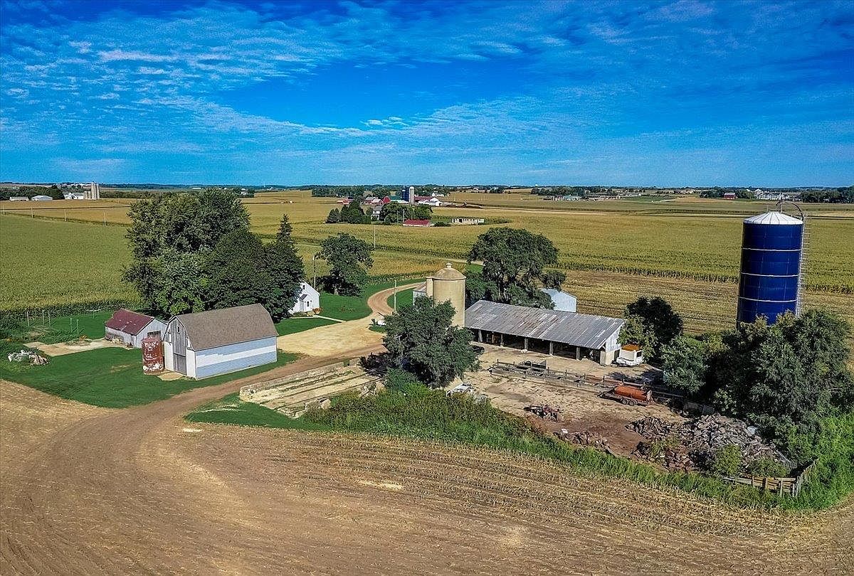 5975 Reis Rd, Waunakee, WI 53597 Zillow