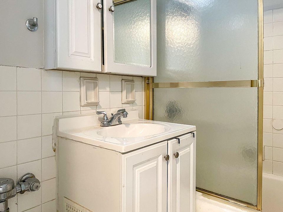 1st image of 3950 N Lakeshore Dr #1325E