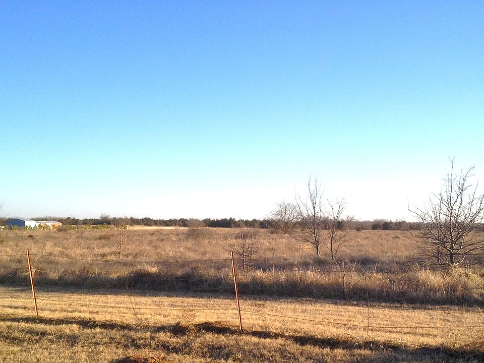 2nd image of Weaver Corner Rd
