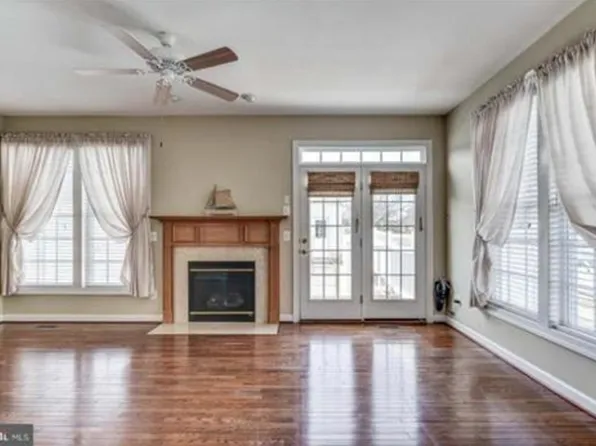 23012 Winged Elm Dr, Clarksburg, MD 20871