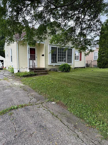 593 Cline Ave Photo 1