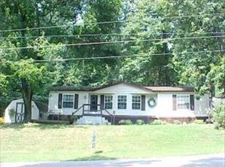 2 Rainbow Cir, Elizabethtown, PA 17022