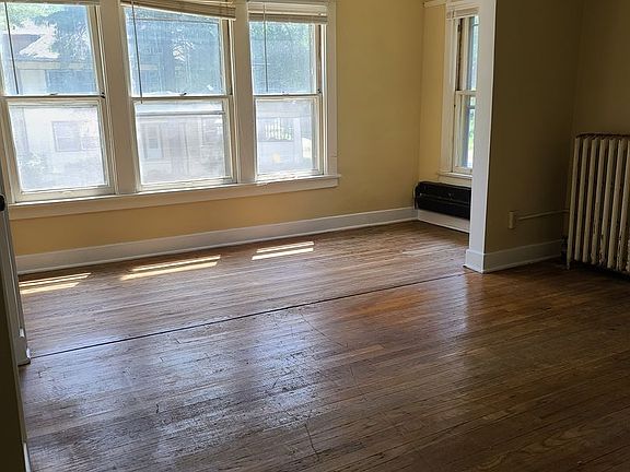 2nd image of 410 W Green St #324