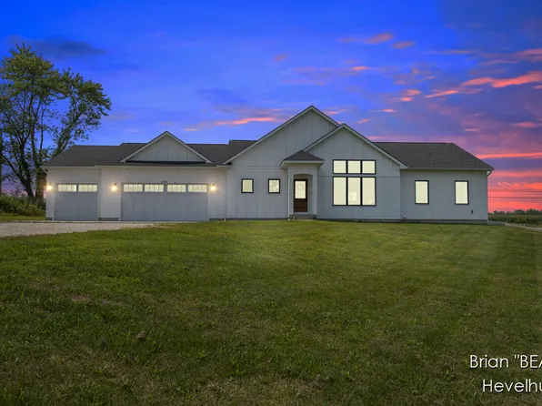 6581 Timpson Ave SE, Alto, MI 49302