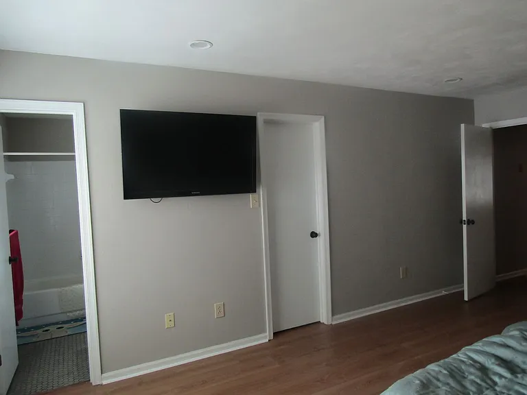 1884 Eunice Ct — Photo 24