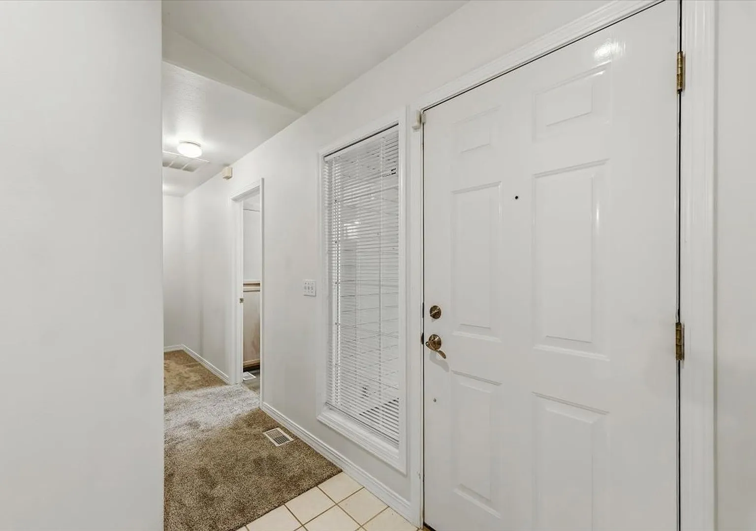 Bright & Spacious Meridian Home with RV Parking — Photo 2