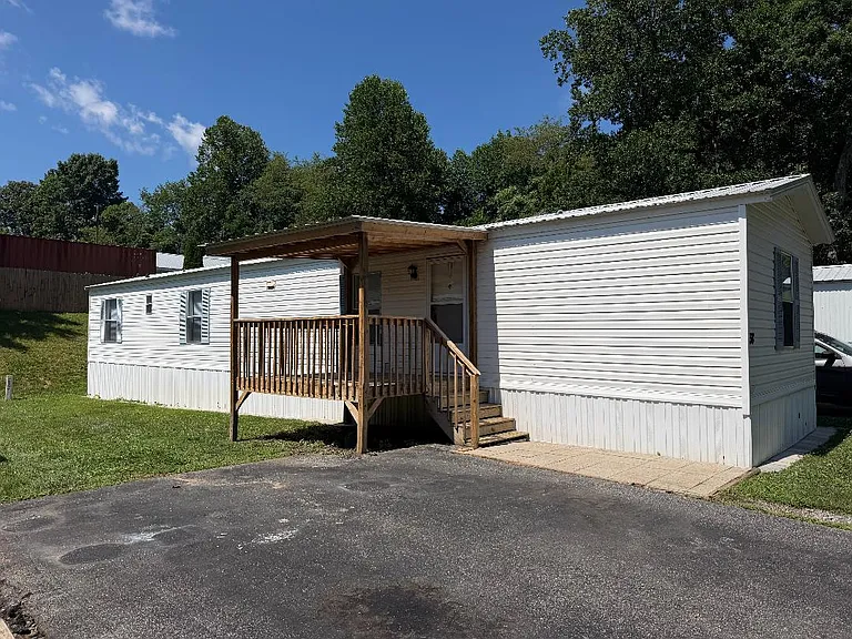 38 Tylers Cookie Ln — Photo 2
