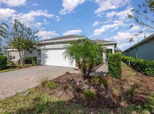 1075 Lincolnshire Dr, Deland, FL 32724