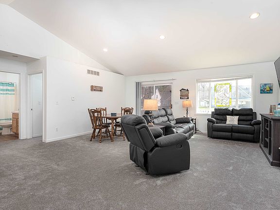 5th image of 5367 Grouse Ct