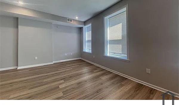 1937 Cecil B Moore Ave #3 — Photo 10