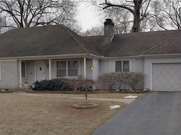 6408 Maple Dr, Mission, KS 66202