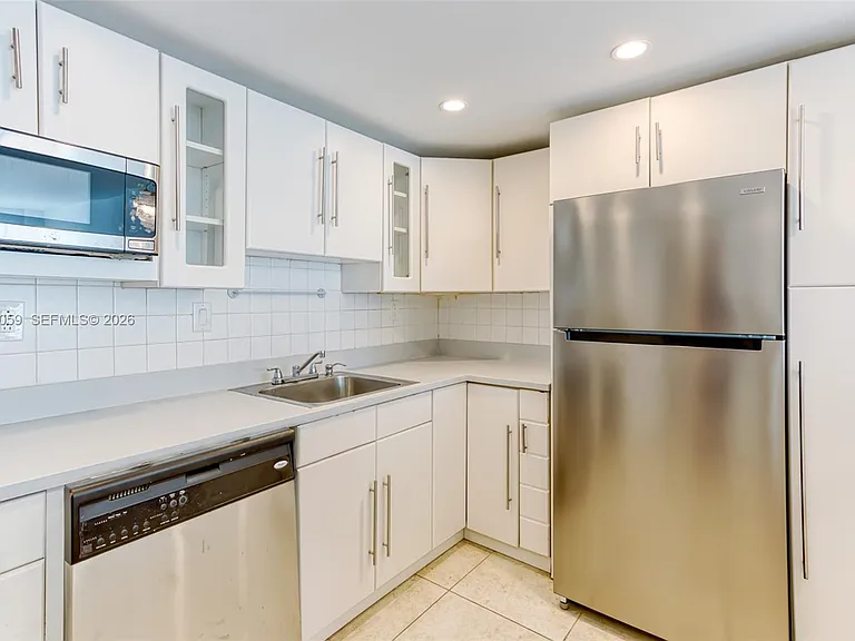 19380 Collins Ave #406 — Photo 7