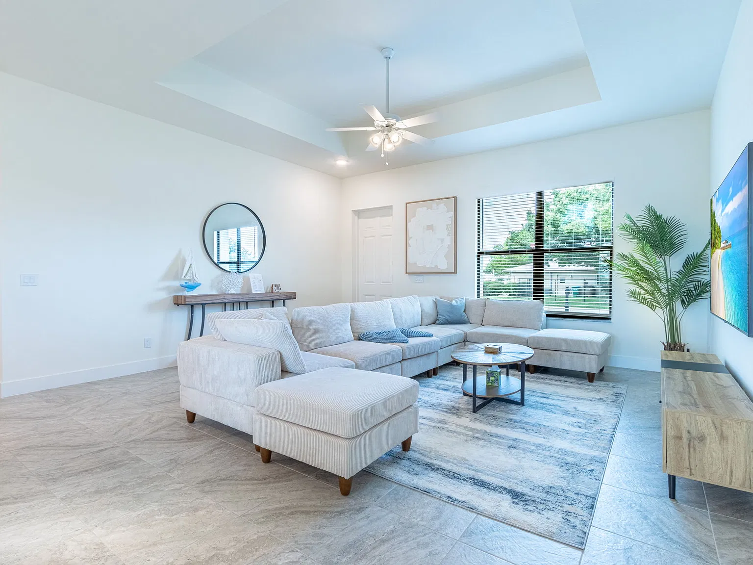 3 bed, 1718 sqft, $2,600 — Photo 4