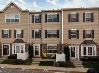 1917 Lennox Dr UNIT 202, Eldersburg, MD 21784