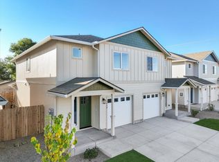 7439 Denman Ct, White City, OR 97503