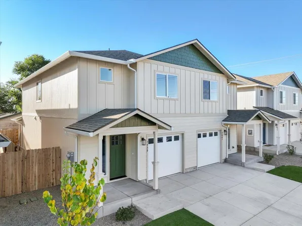 7439 Denman Ct, White City, OR 97503