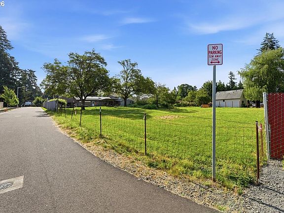 5th image of 14162 Jacobs Way
