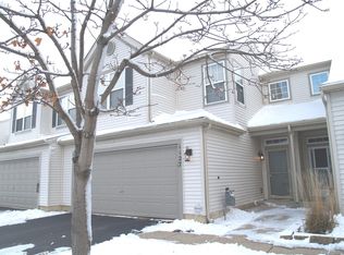 1127 Foxglove Ct, Minooka, IL 60447