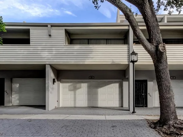 301 2nd St N APT 10, Saint Petersburg, FL 33701