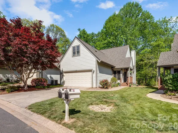 29 Little Cedar Ct, Asheville, NC 28805