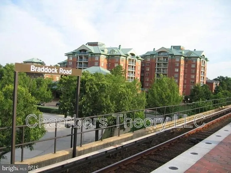 505 E Braddock Rd #407 — Photo 26