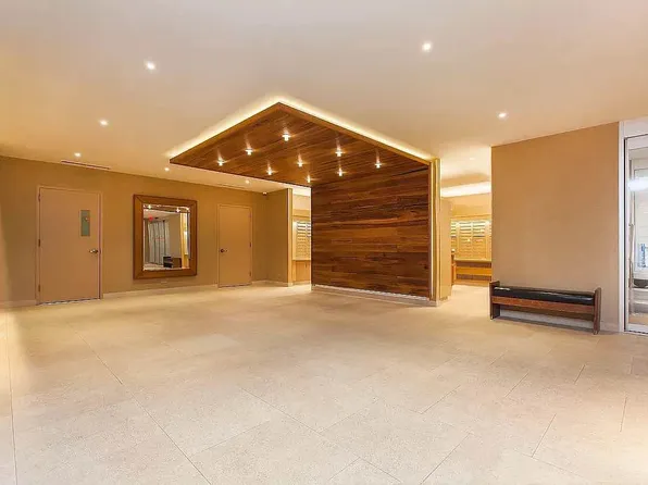 245 East 19th Street image 4 of 5