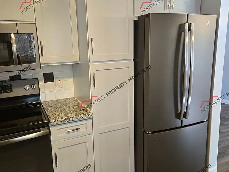 212 Galaxie Rd — Photo 8
