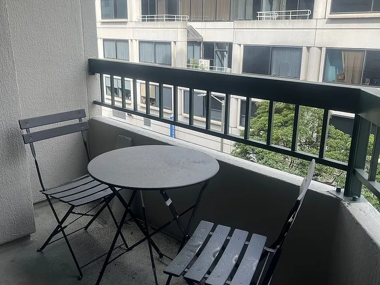 601 Van Ness Ave #309 — Photo 9