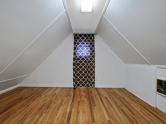 2nd image of 79 Romaine Ave #2