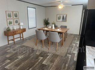 825 1st Ave E #88, West Fargo, ND 58078