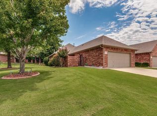 12300 Shorehan Ct, Oklahoma City, OK 73170