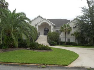 135 Riverwalk Dr, Brunswick, GA 31523
