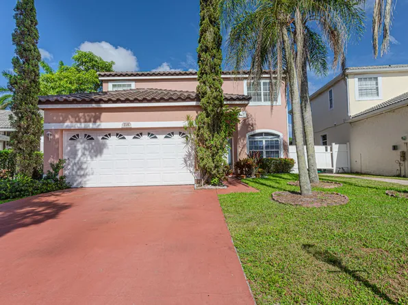 118 Rosewood Lane, Greenacres, FL 33463