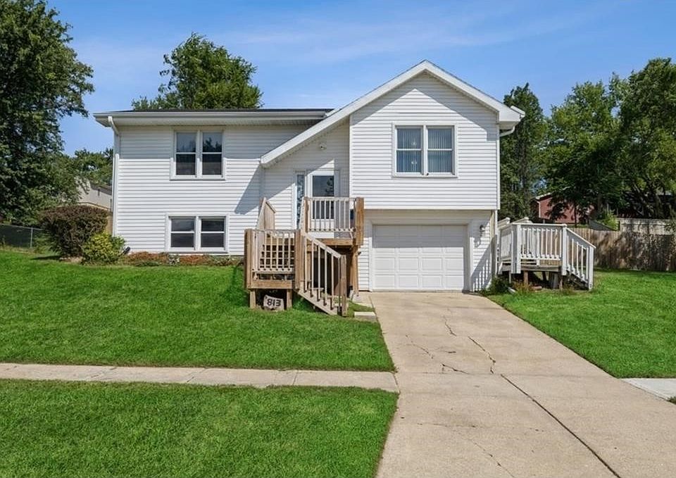 1st image of 813 Cade Ct