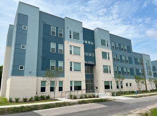 NHH Gray, Houston, TX 77003