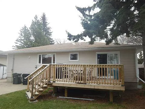 12 Lark St #1A — Photo 8