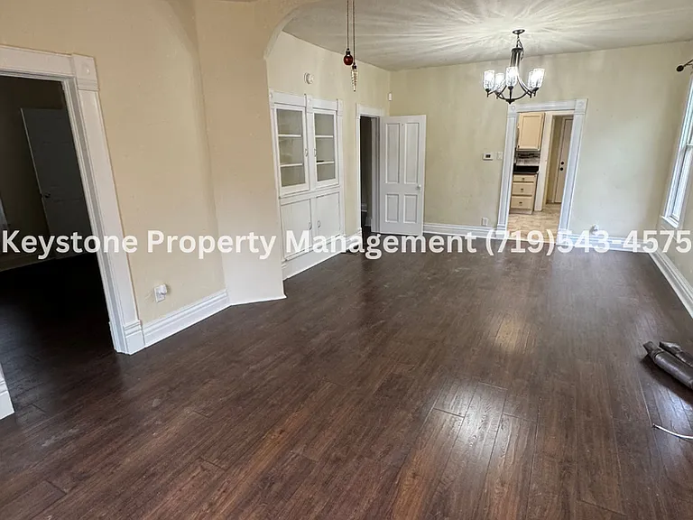 1410 Carteret Ave — Photo 6