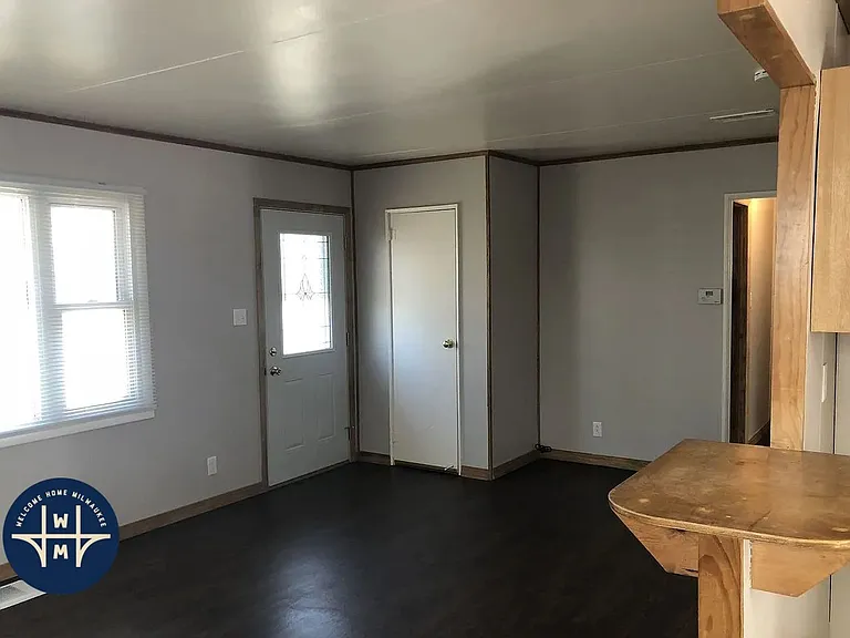 1435 N 47th St — Photo 3
