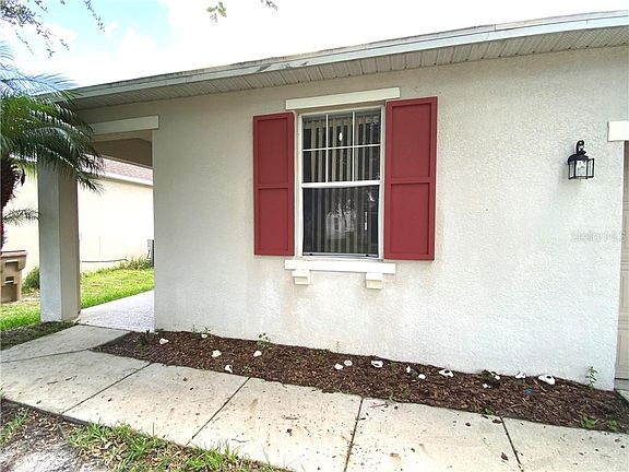 3rd image of 1009 Belvoir Dr