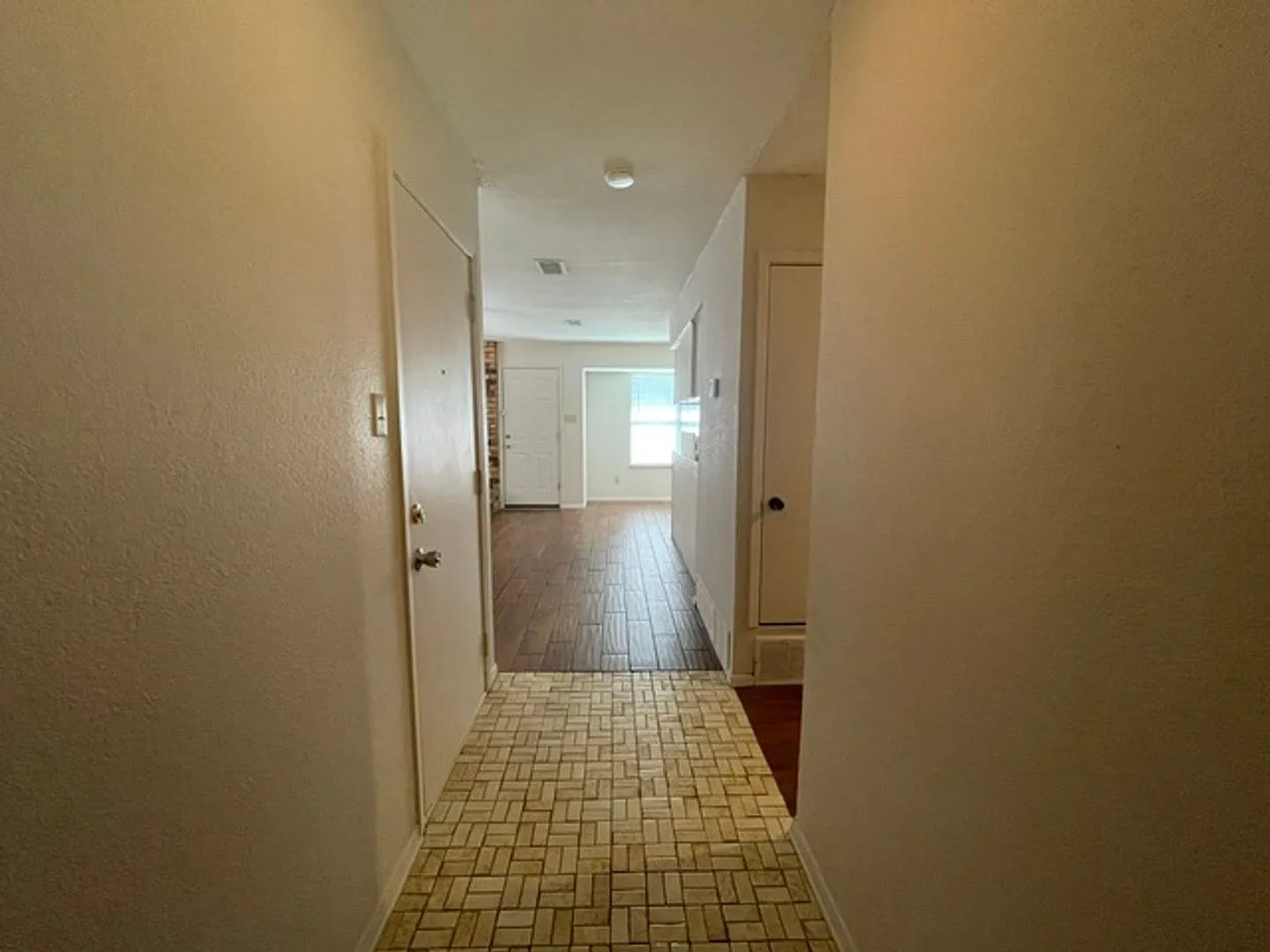 7536 Meadowlark Lane N, Watauga, Texas 76148 — Photo 4
