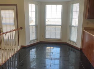 2140 Riding Spur Dr, Saint Louis, MO 63146