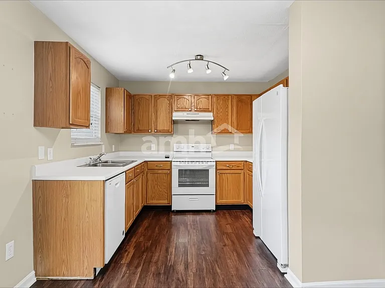 6726 Aviva Way — Photo 3
