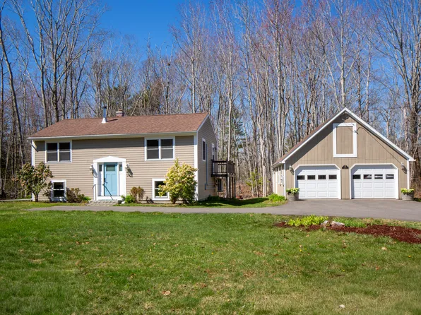 29 Oak Run, Owls Head, ME 04854