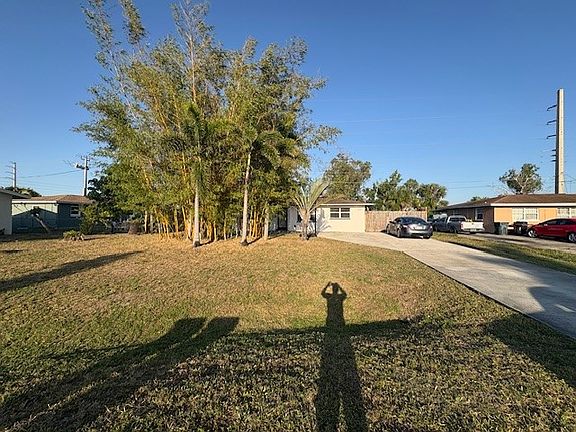 3rd image of 6615 E Tropicana Dr