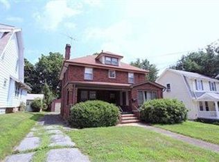 725 Damon St, Akron, OH 44310