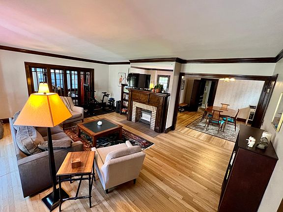 4th image of 1508 W Clifton Blvd