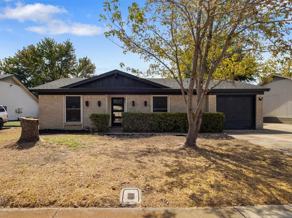 1520 Monaco Dr, Lewisville, TX 75067