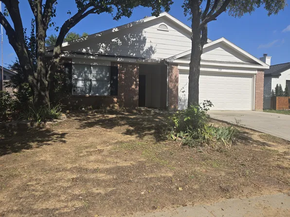 1108 Springcreek Dr, Denton, TX 76210