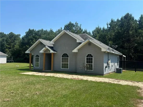 48674 N Prevost Ln, Loranger, LA 70446